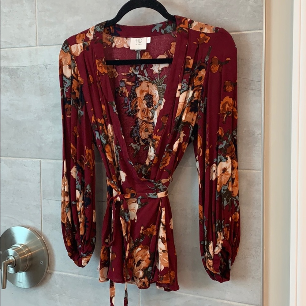 Wrap top by HD Paris